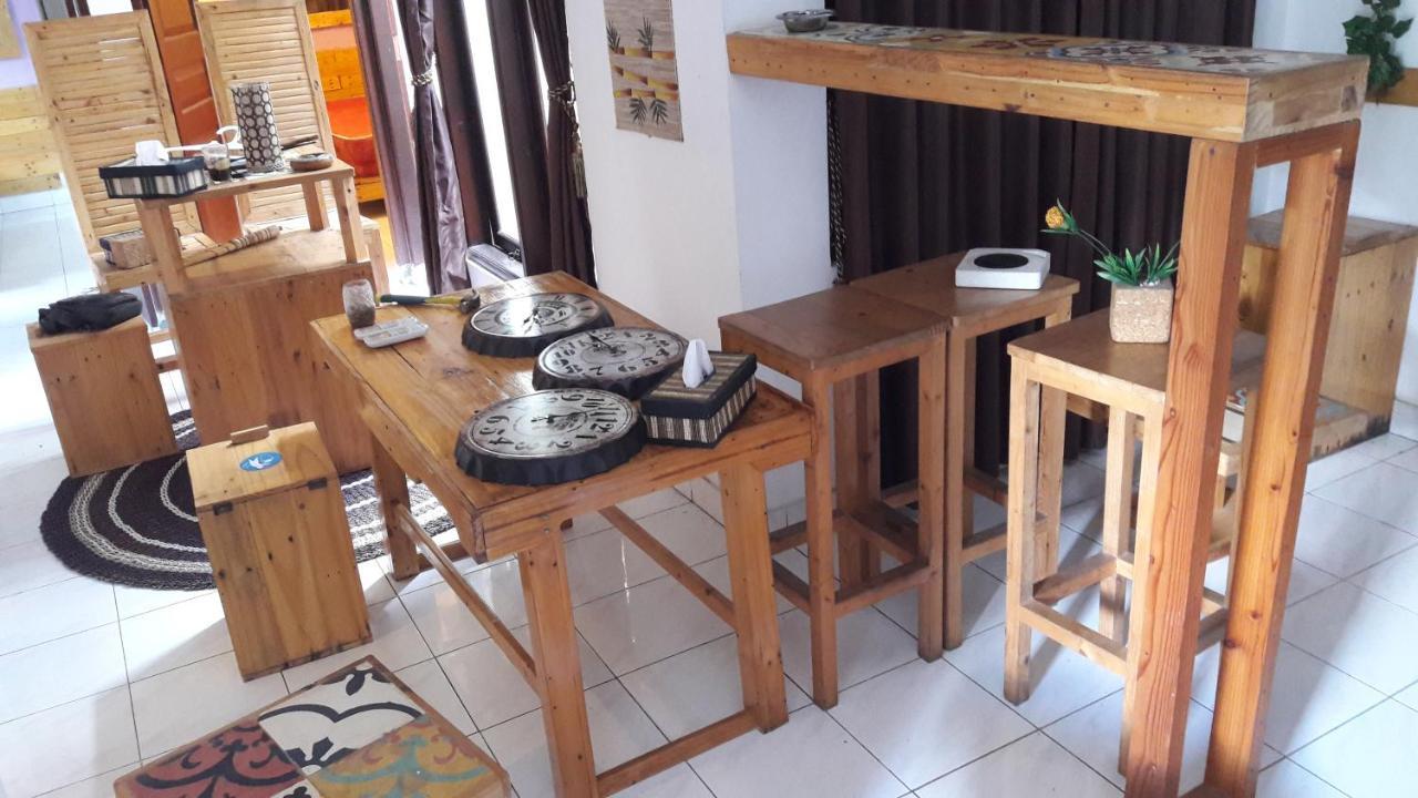 Rumah Roso Homestay Jogyakarta Zewnętrze zdjęcie
